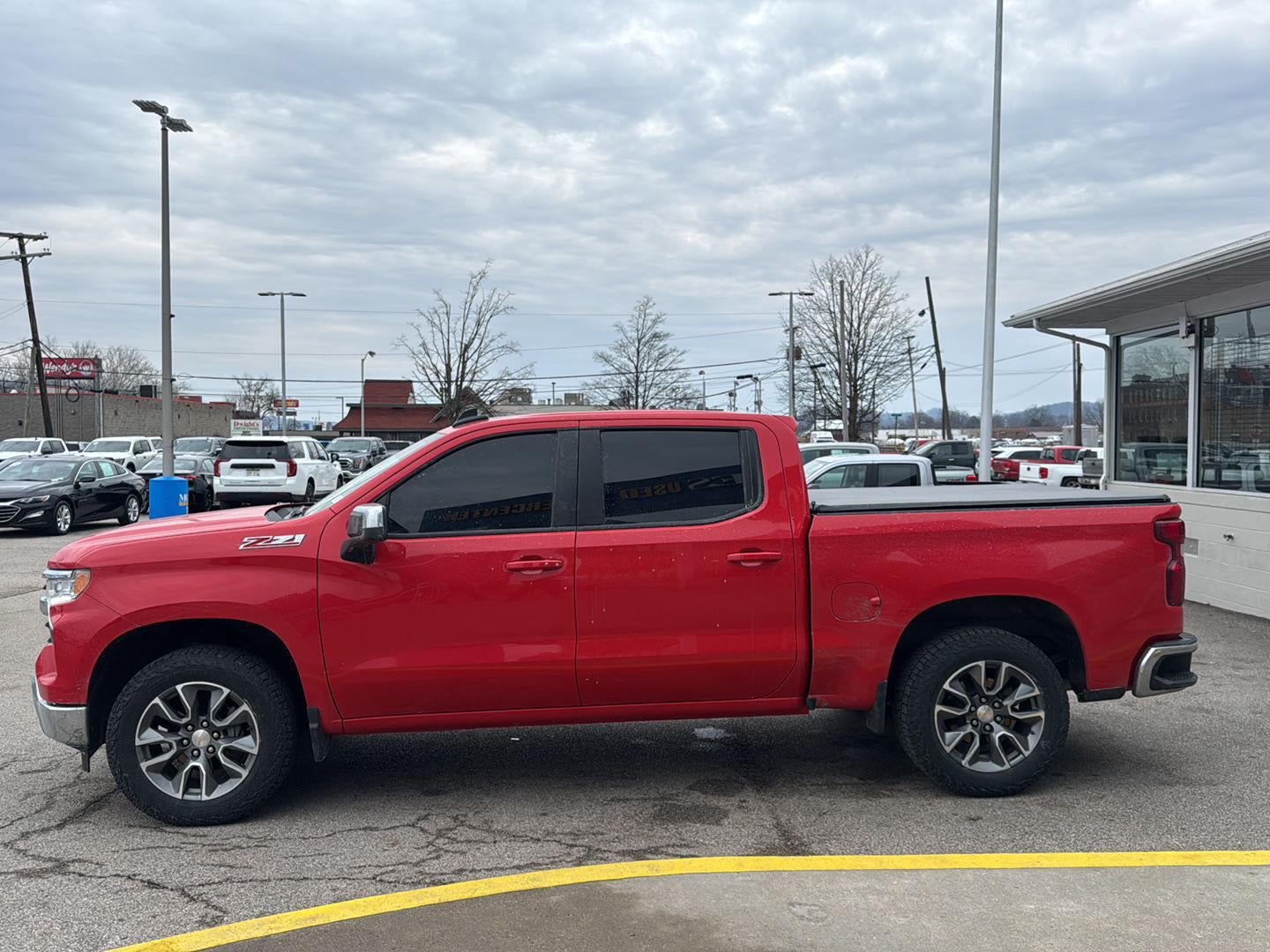 2024 Chevrolet Silverado 1500 LT