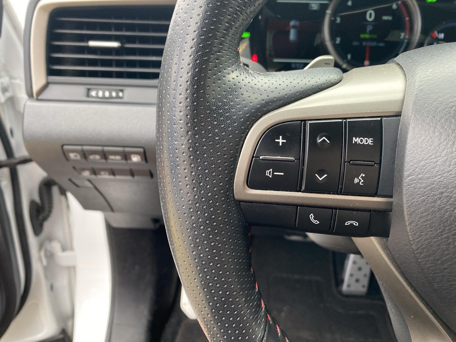 2022 Lexus RX RX 450h F SPORT Handling