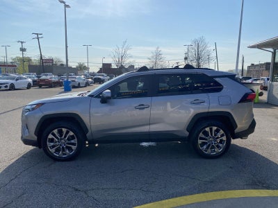 2025 Toyota RAV4 XLE Premium