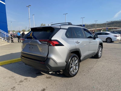 2025 Toyota RAV4 XLE Premium