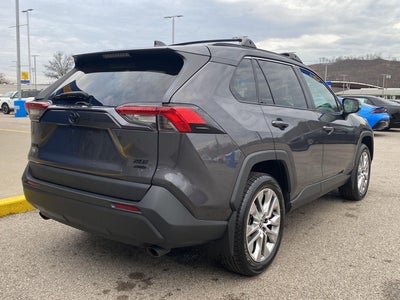 2022 Toyota RAV4 XLE Premium