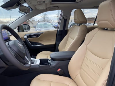 2025 Toyota RAV4 XLE Premium