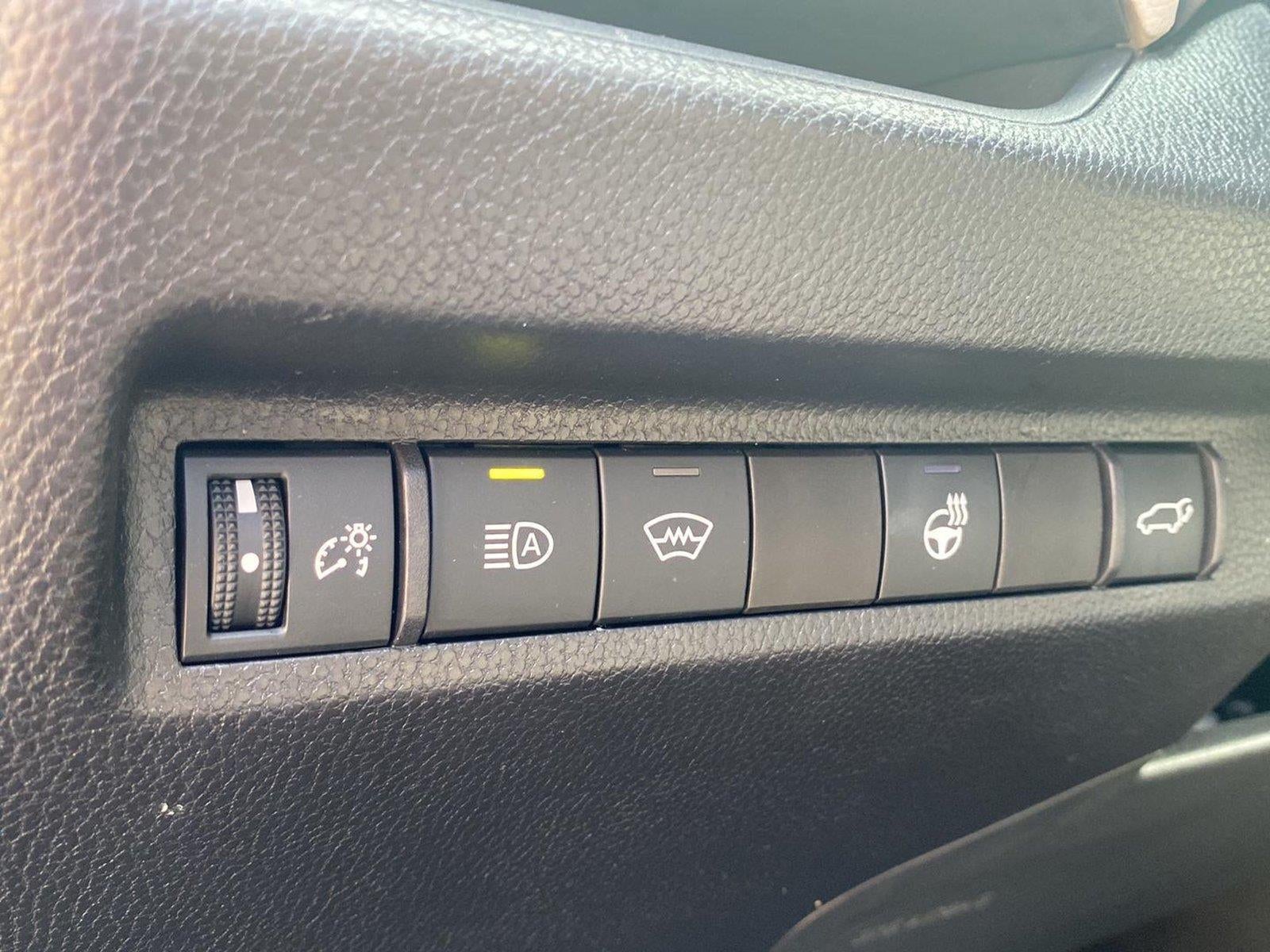 2025 Toyota Rav4 Hybrid XLE Premium