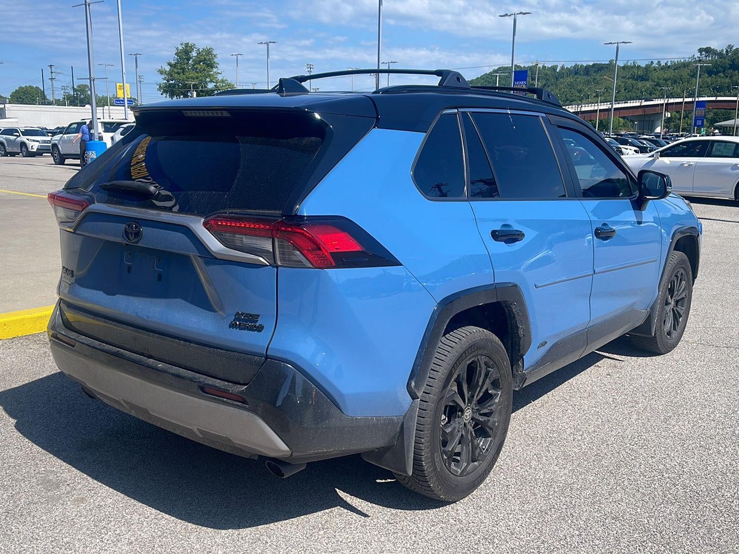 2023 Toyota RAV4 Hybrid XSE