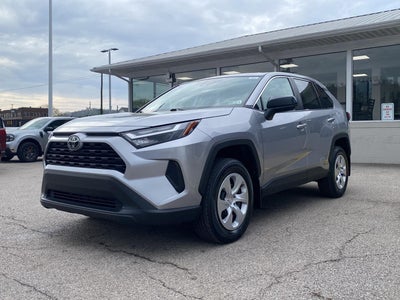 2024 Toyota RAV4 LE