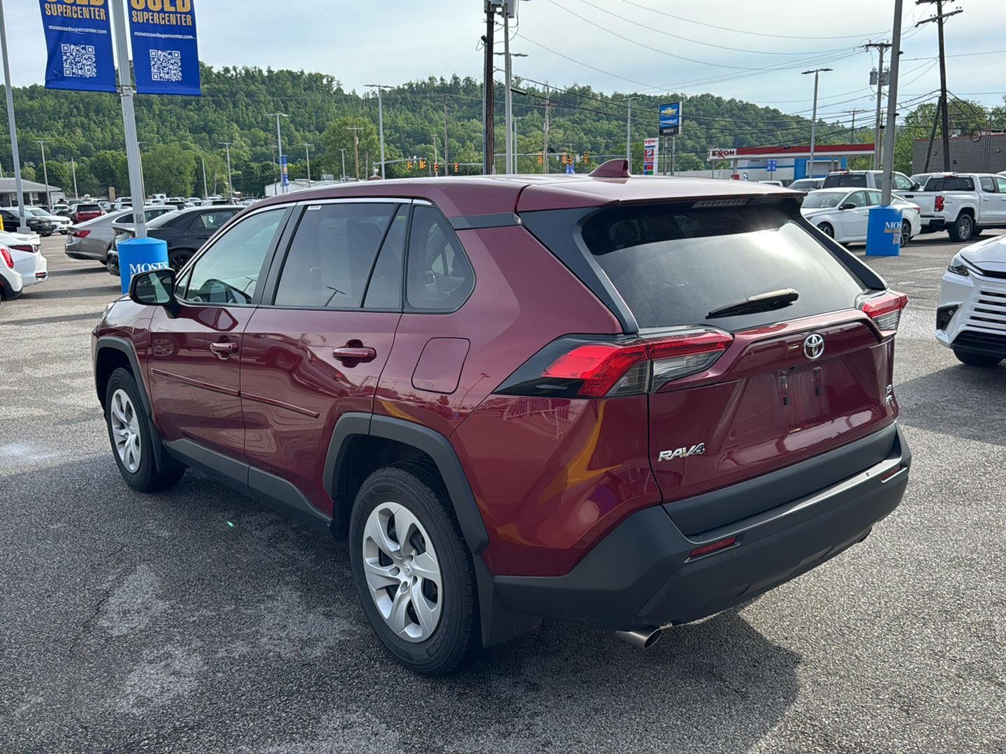 2024 Toyota RAV4 LE