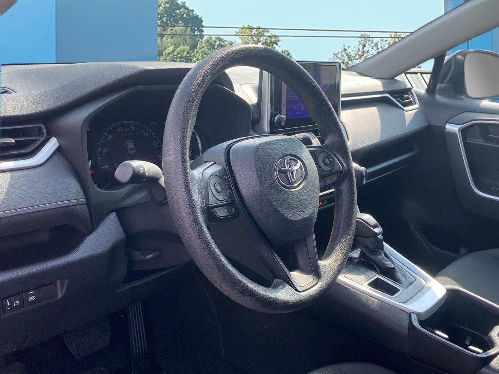 2023 Toyota RAV4 Base