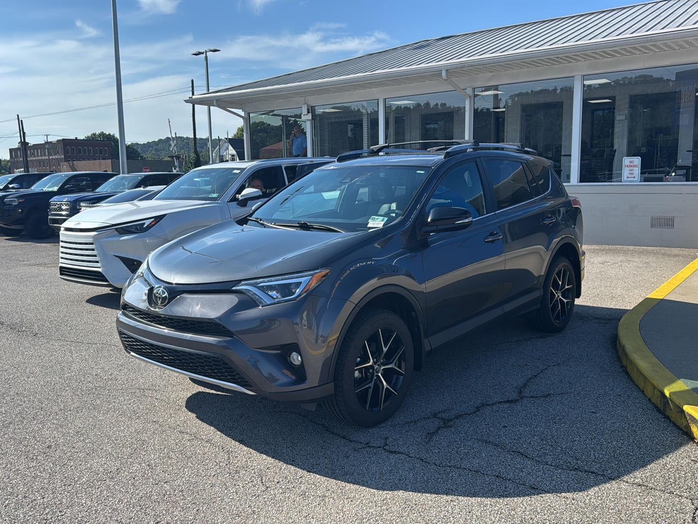 2018 Toyota RAV4 SE