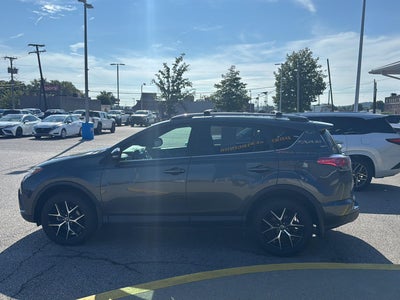 2018 Toyota RAV4 SE