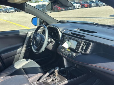 2018 Toyota RAV4 SE