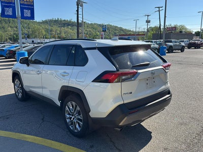 2020 Toyota RAV4 Limited
