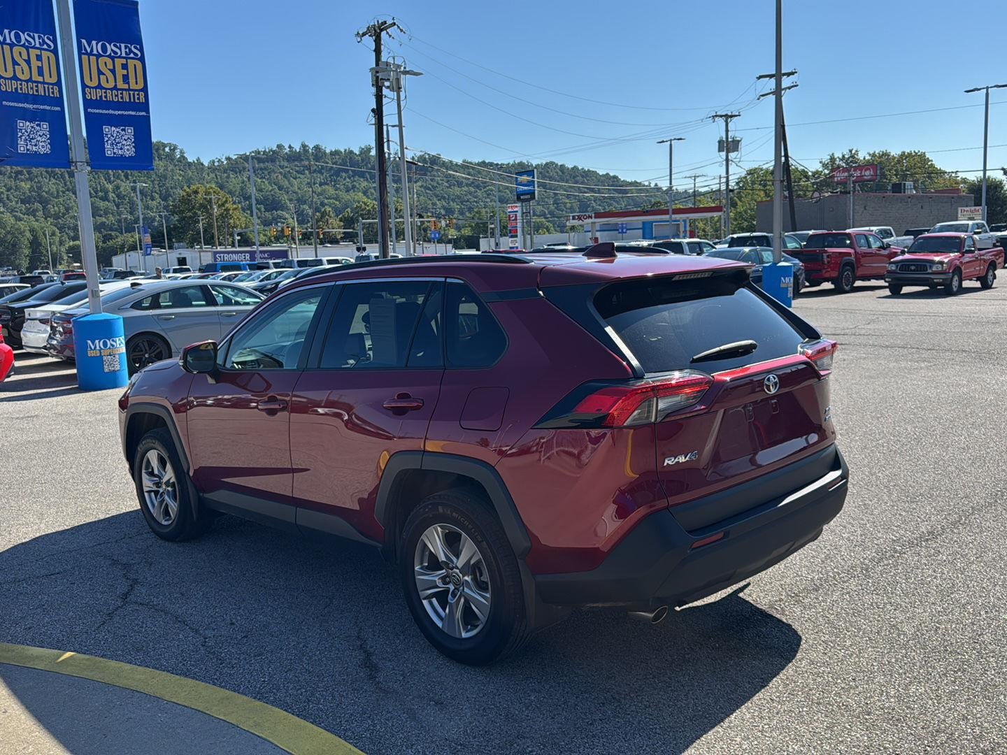 2023 Toyota RAV4 XLE