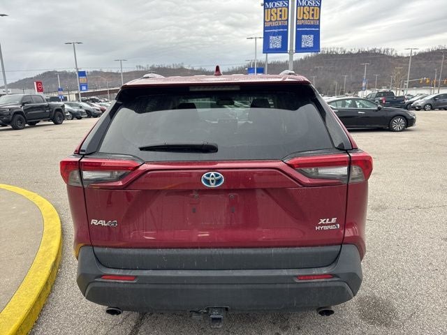 2021 Toyota RAV4 Hybrid XLE