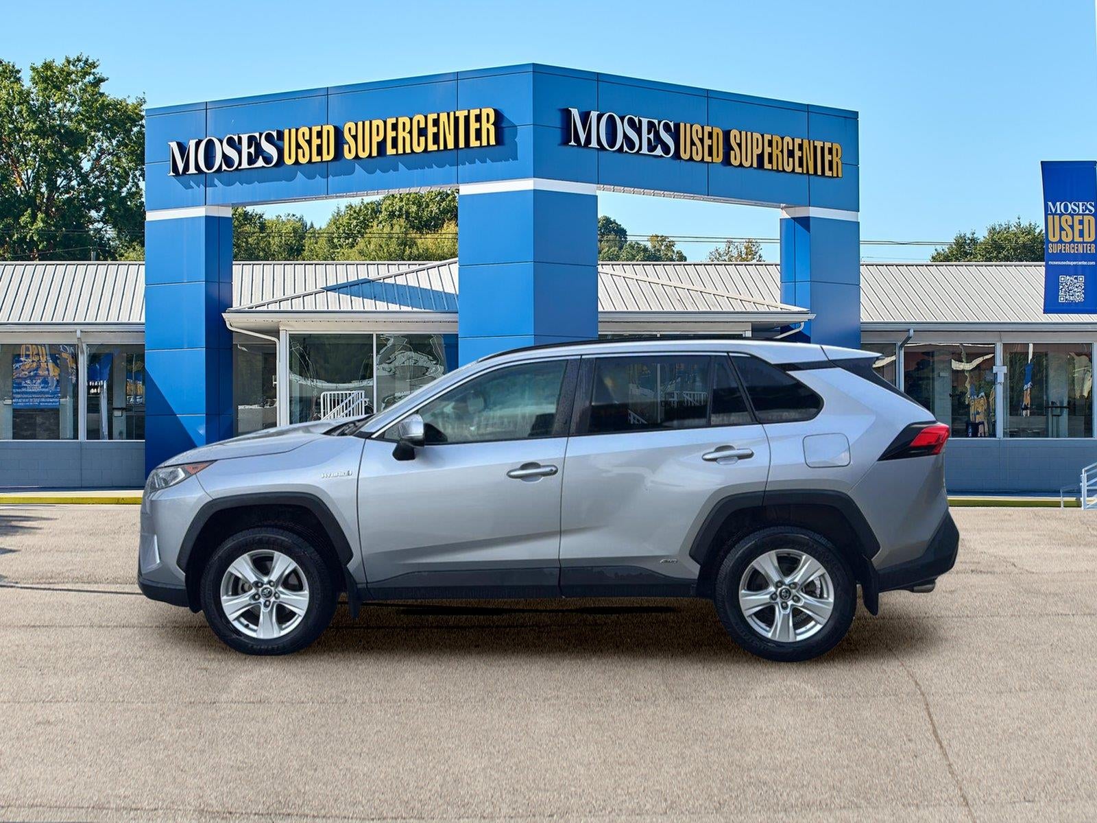 2020 Toyota RAV4 Hybrid XLE