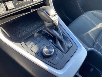 2024 Toyota RAV4 Hybrid SE