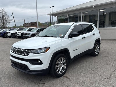 2022 Jeep Compass Latitude Lux