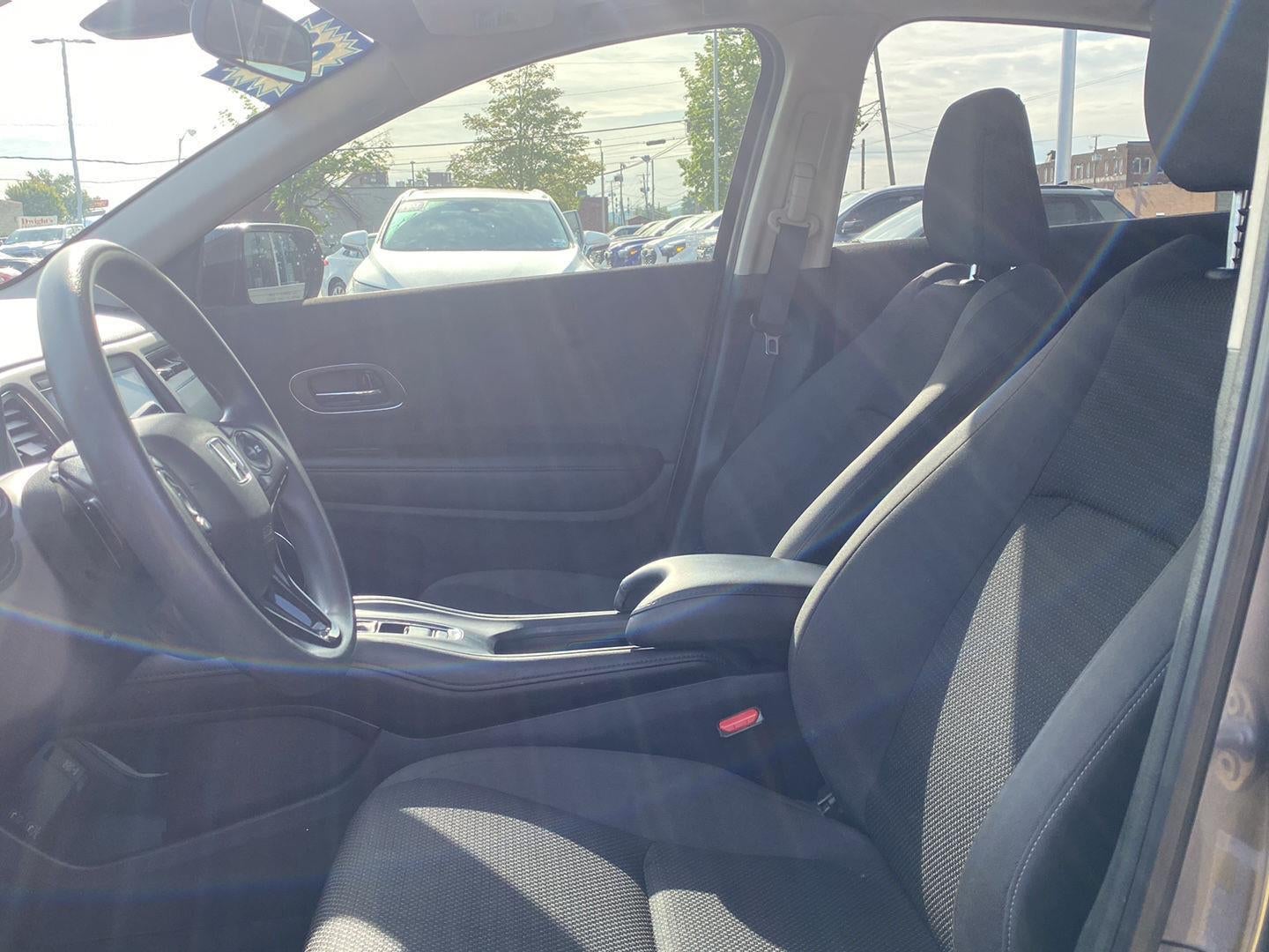 2022 Honda HR-V EX