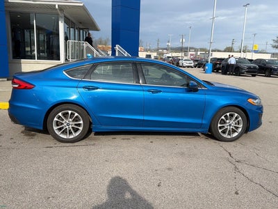 2020 Ford Fusion SE