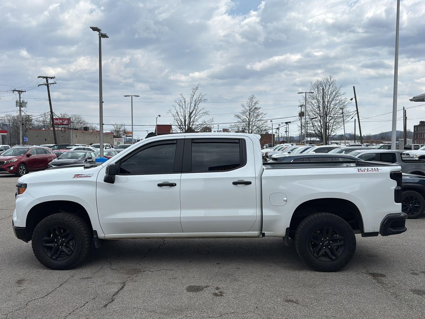 2024 Chevrolet Silverado 1500 Custom Trail Boss