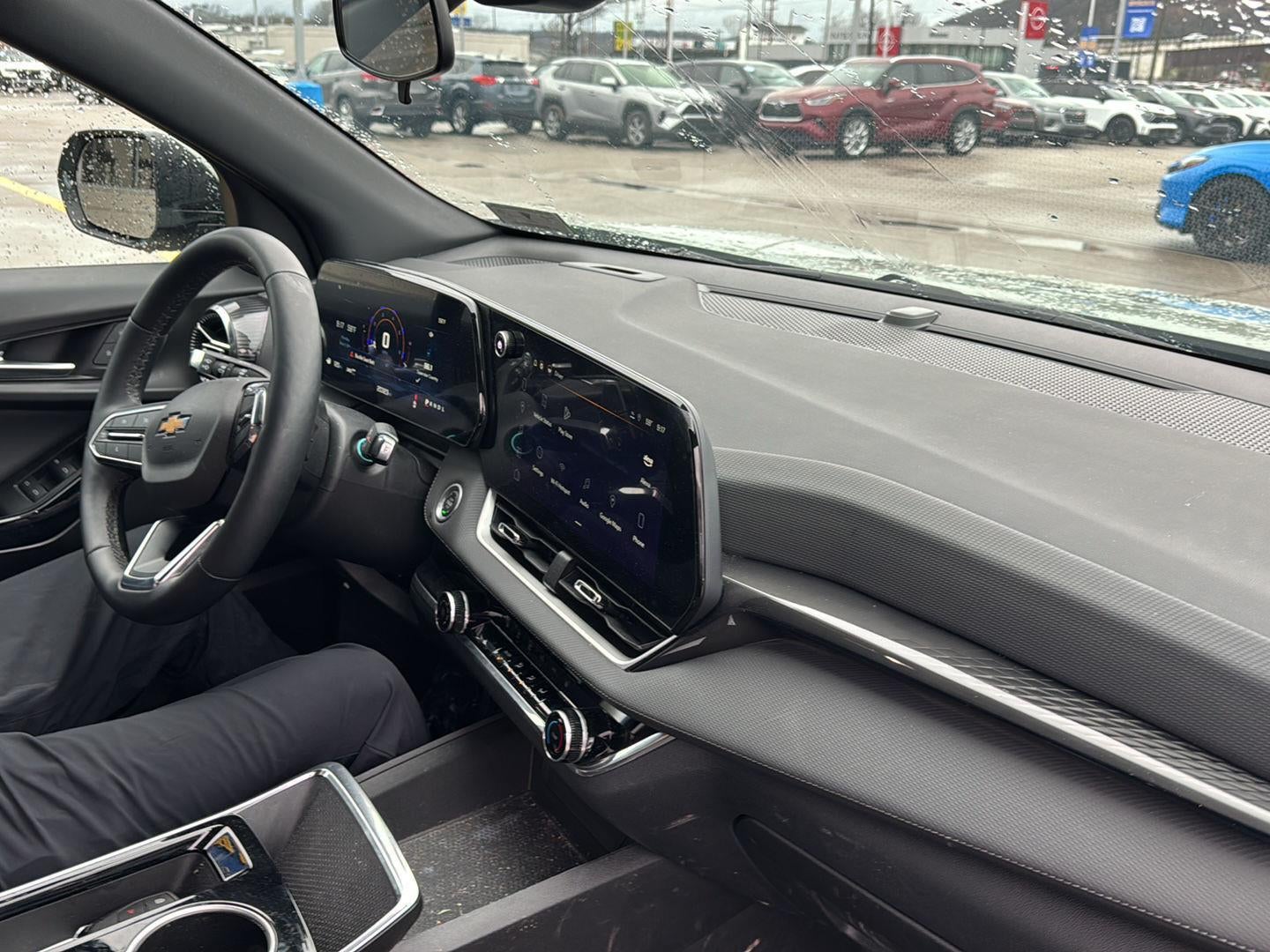 2025 Chevrolet Equinox AWD LT