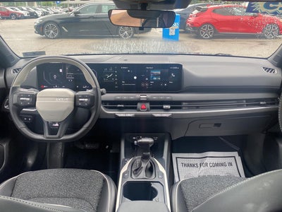 2025 Kia K4 GT-Line