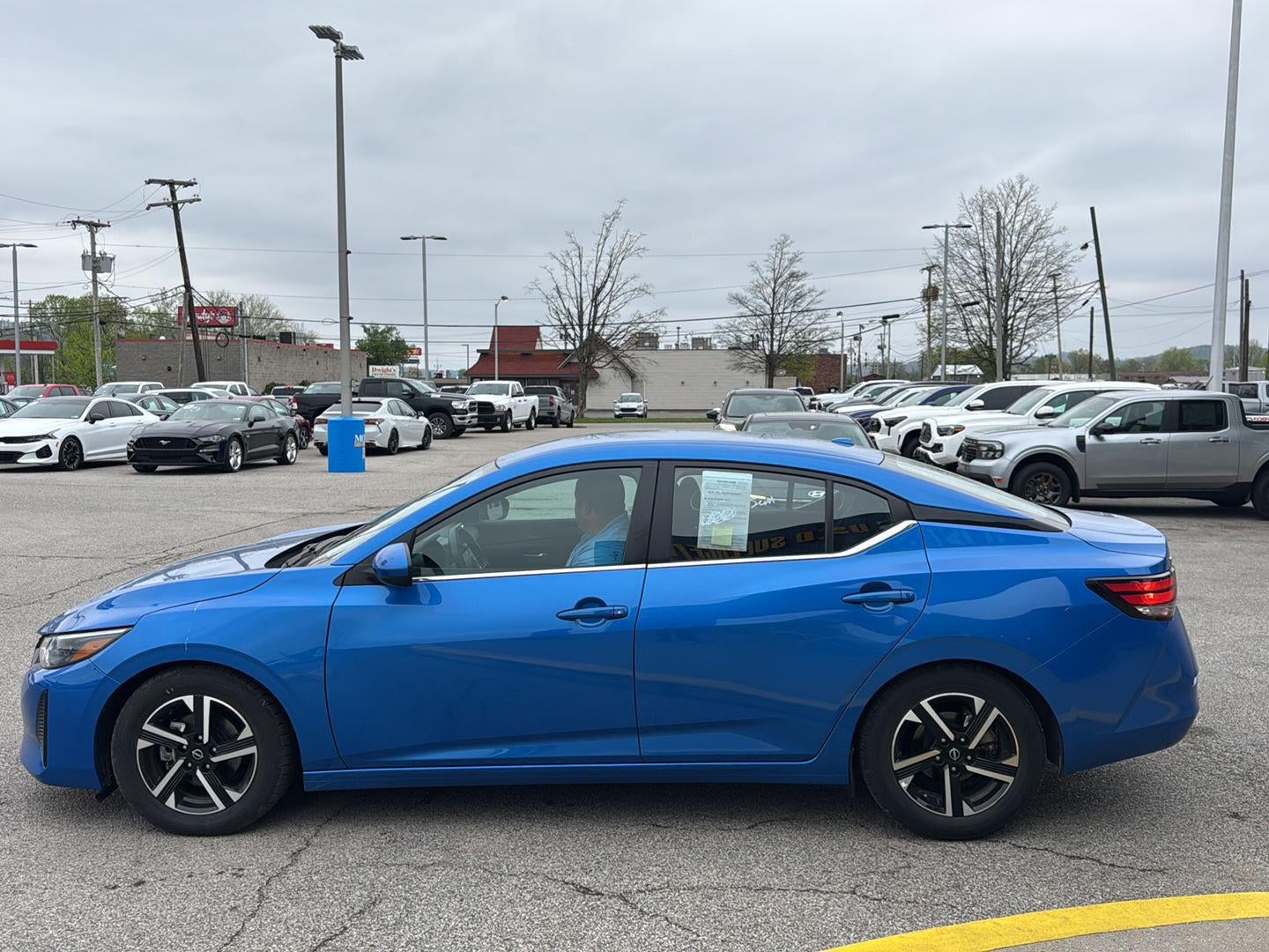 2024 Nissan Sentra SV