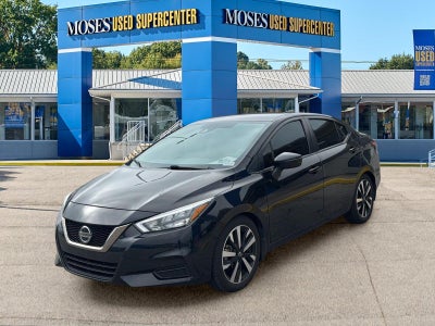 2022 Nissan Versa SR