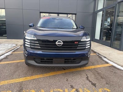 2025 Nissan Kicks SR