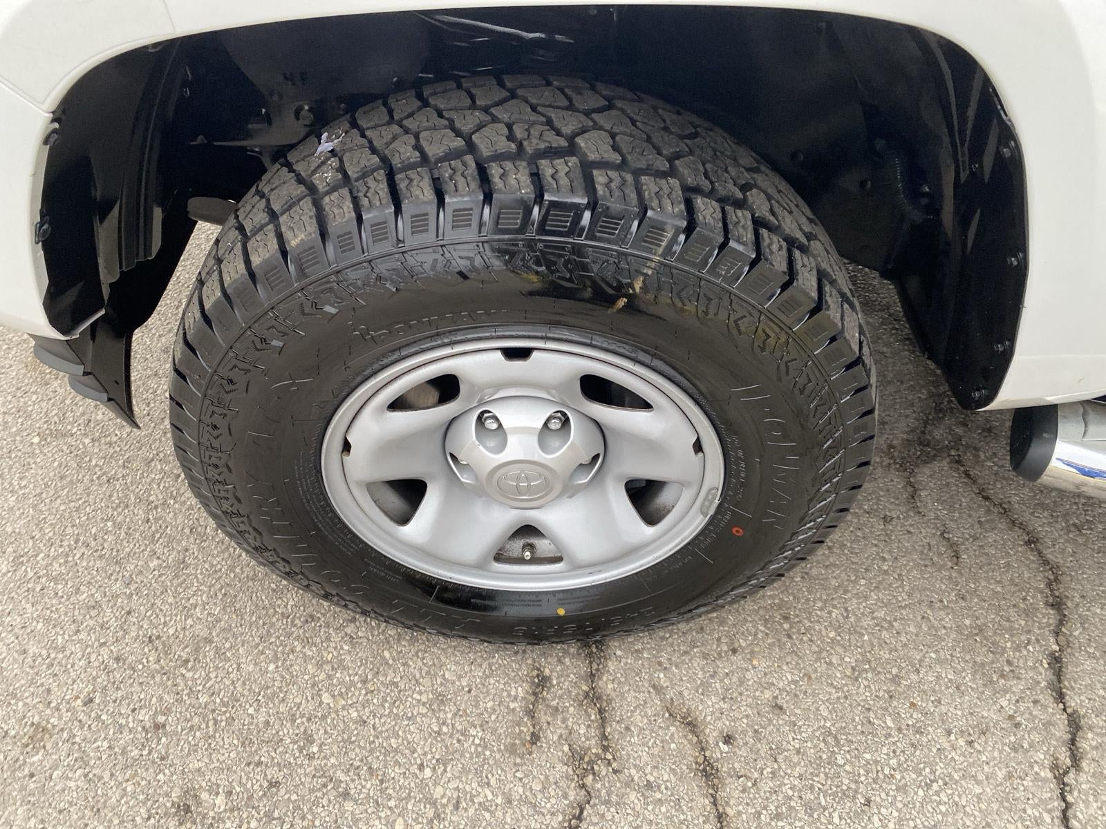 2023 Toyota Tacoma SR V6