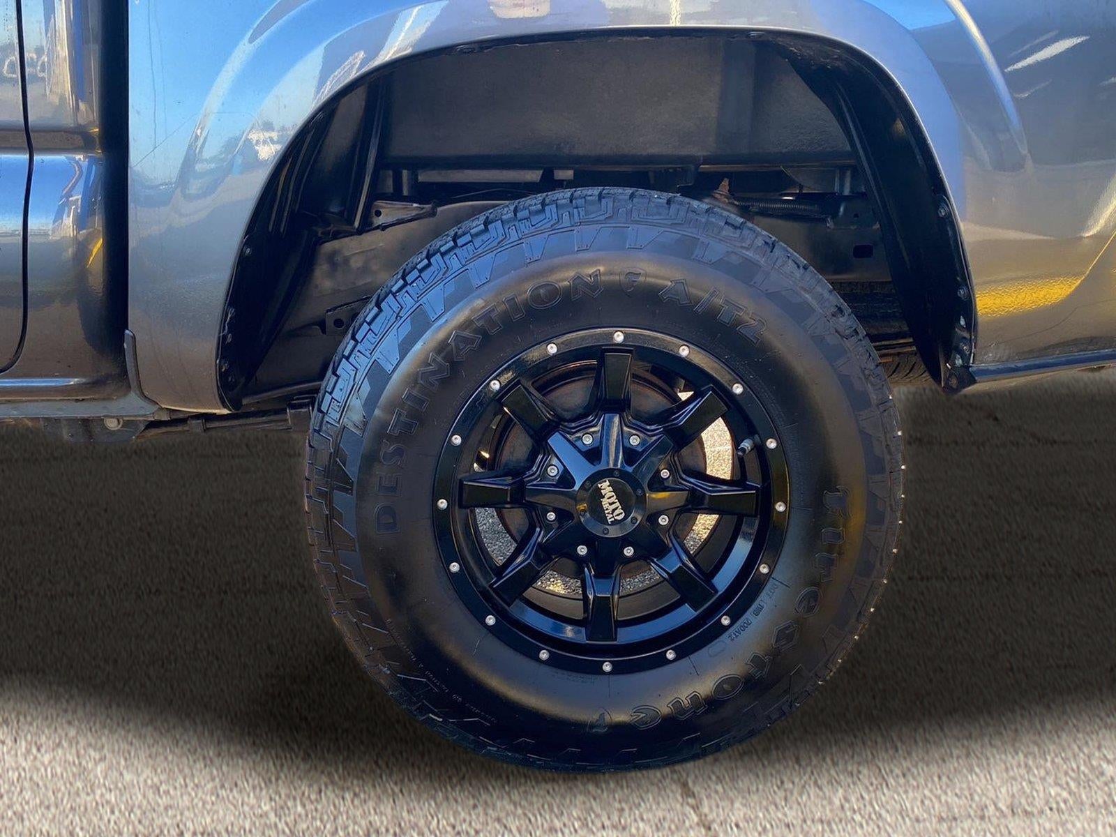2023 Toyota Tacoma SR V6