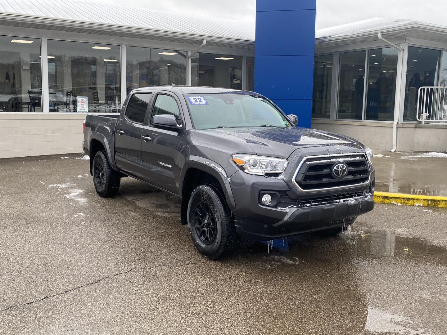 2022 Toyota Tacoma SR5 V6