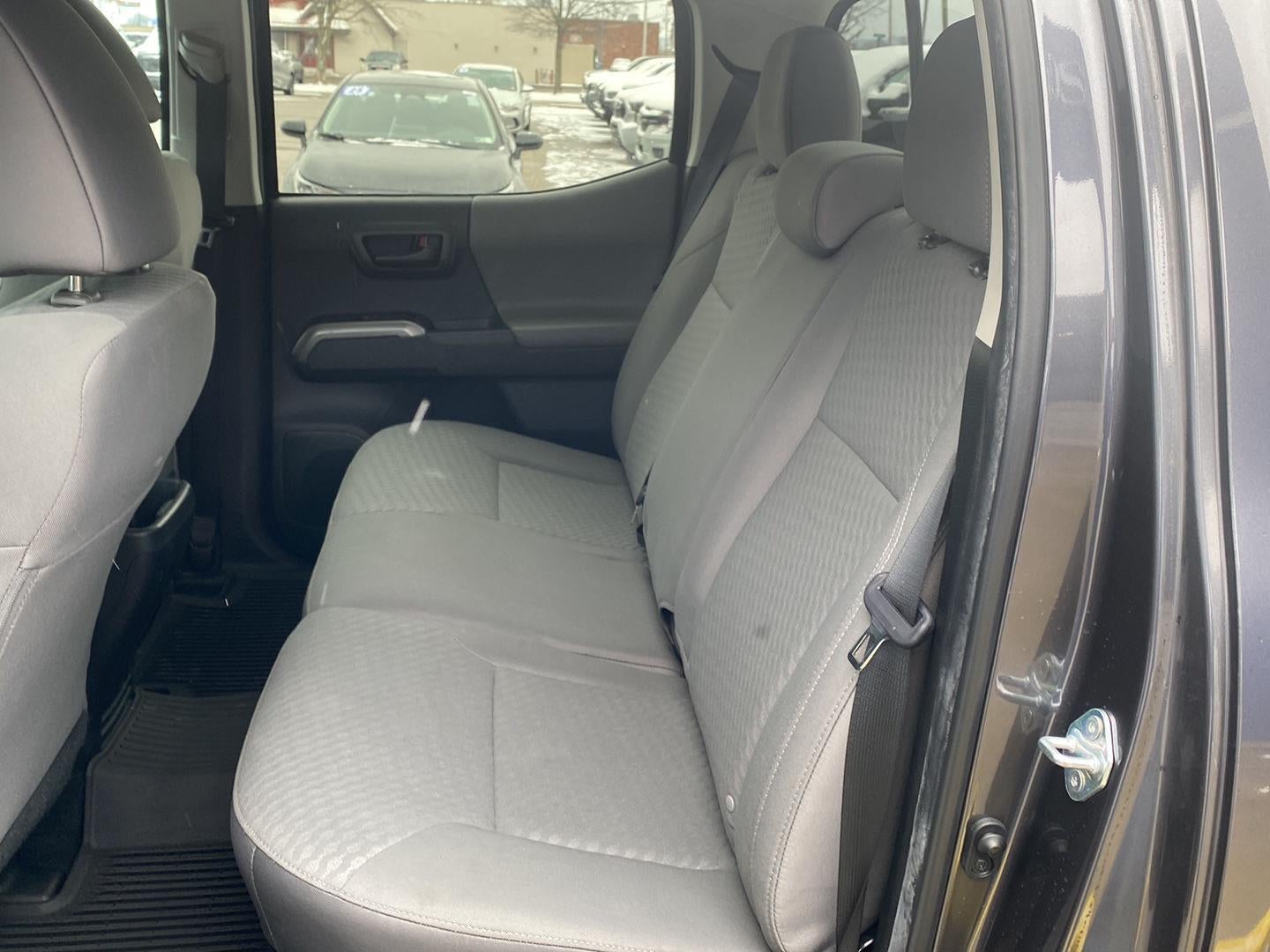 2022 Toyota Tacoma SR5