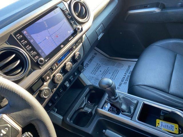 2023 Toyota Tacoma Limited V6