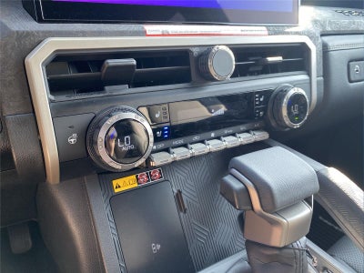 2025 Toyota Tacoma Limited HV