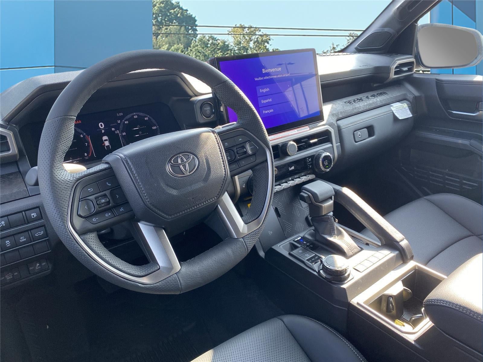 2025 Toyota Tacoma Limited HV