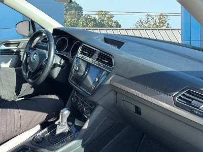 2019 Volkswagen Tiguan SEL R-Line Black