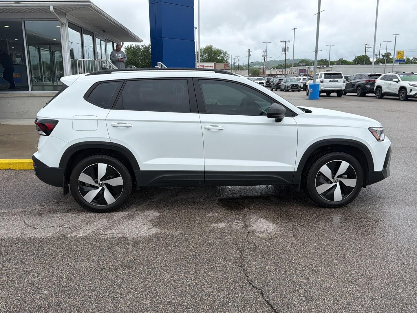 2025 Volkswagen Taos S