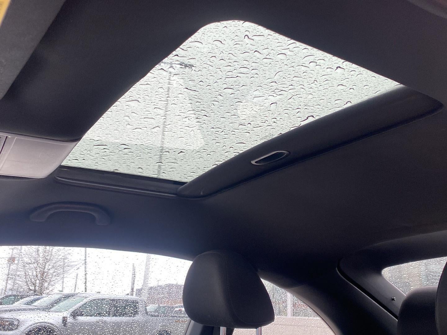 2012 Volkswagen Beetle 2.0T Turbo