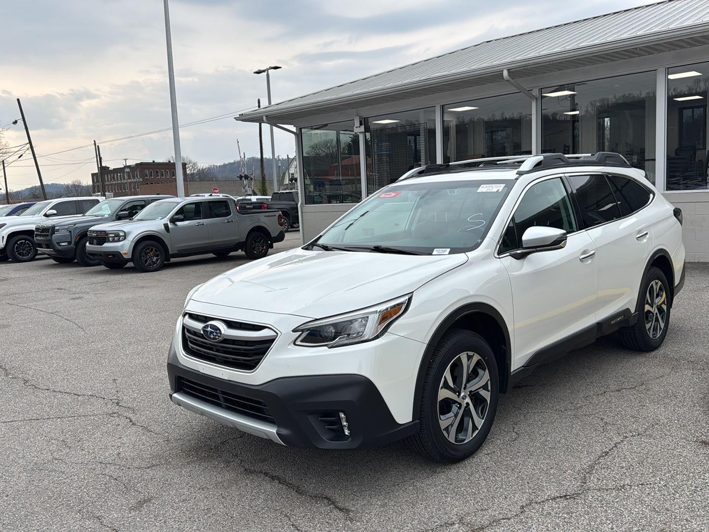 2021 Subaru Outback Touring