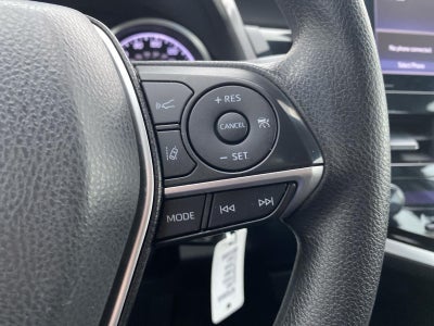 2022 Toyota Camry LE