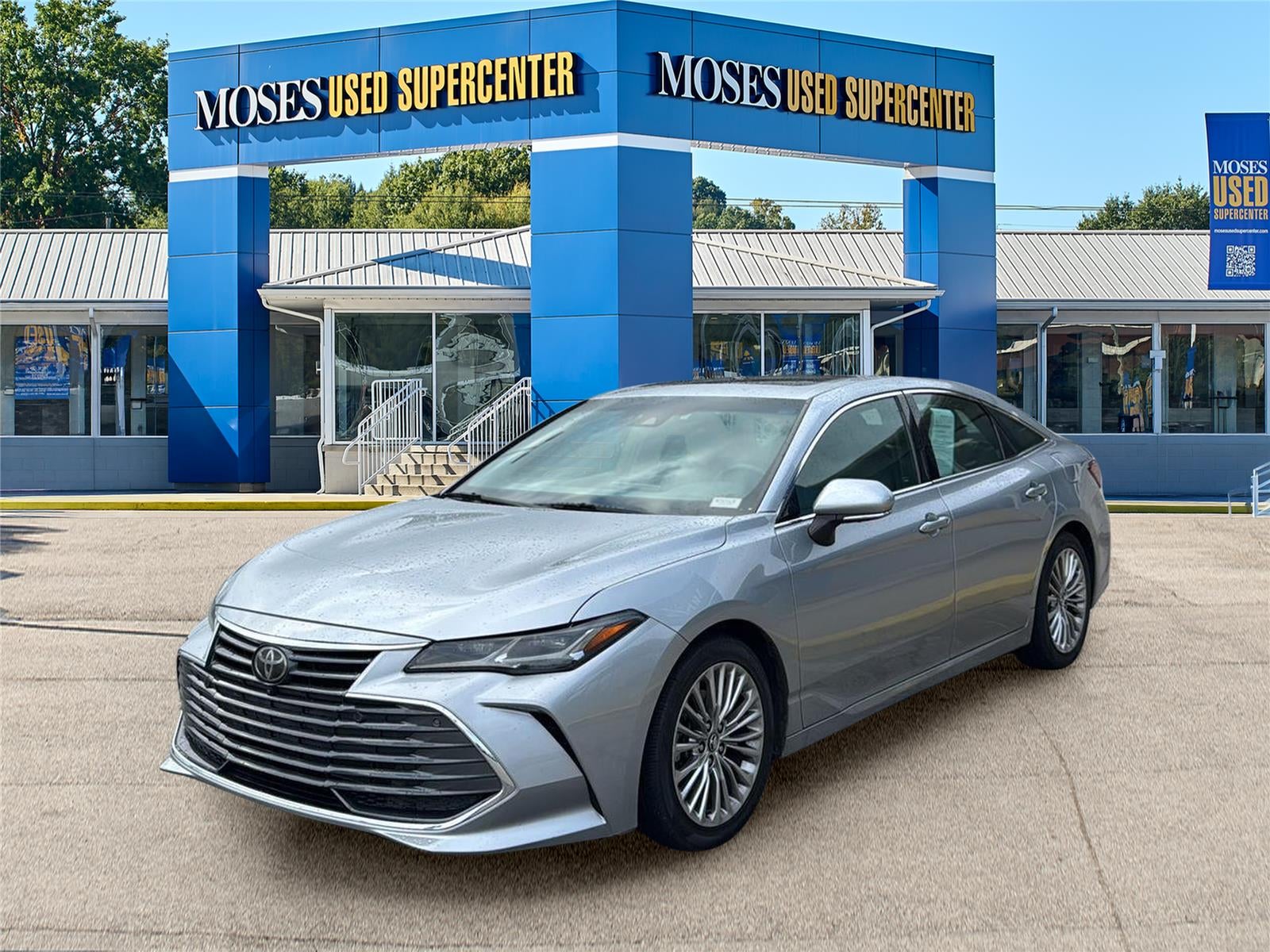 2020 Toyota AVALON SEDAN