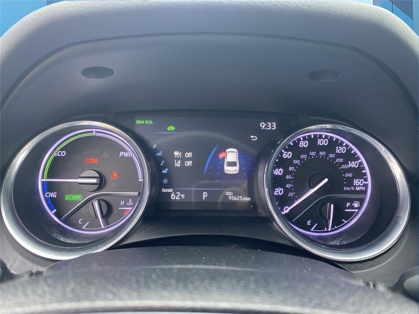 2020 Toyota Camry Hybrid XLE