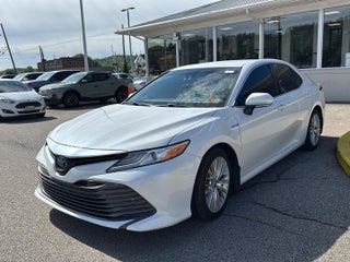 2020 Toyota Camry Hybrid XLE