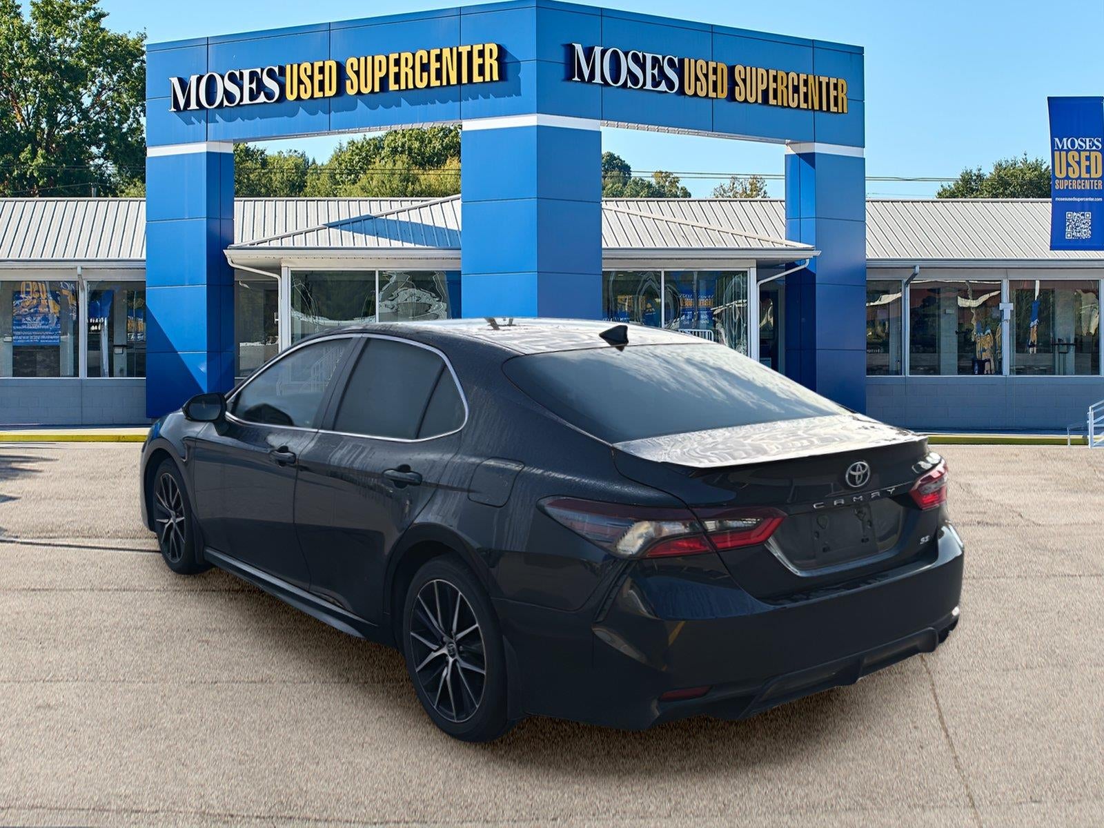 2024 Toyota Camry SE