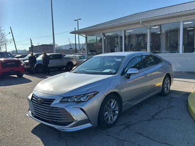 2020 Toyota Avalon XLE