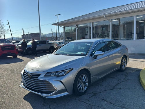 2020 Toyota Avalon XLE