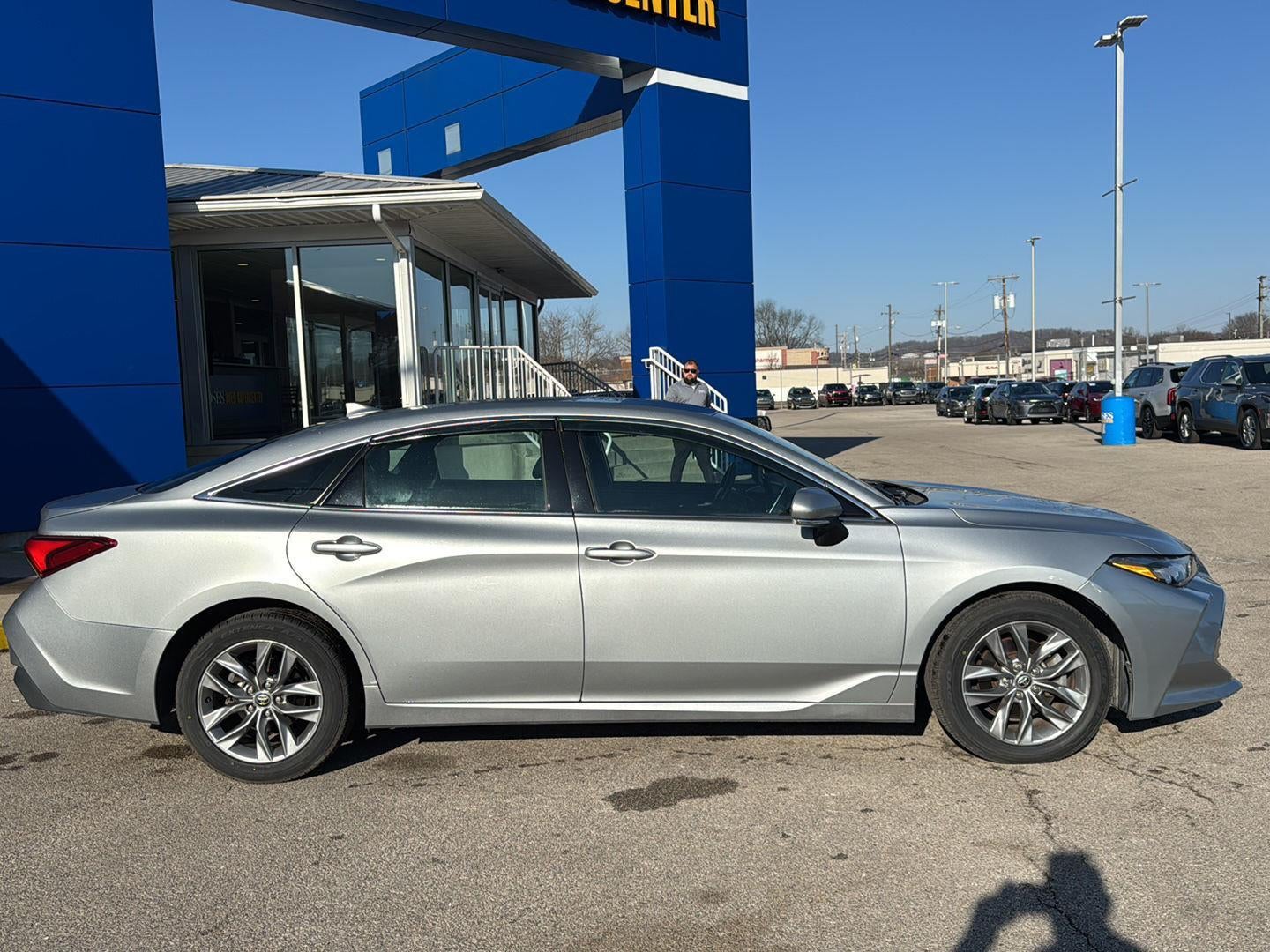 2020 Toyota Avalon XLE