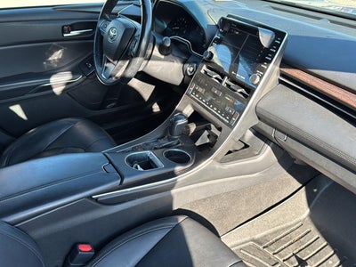 2020 Toyota Avalon XLE