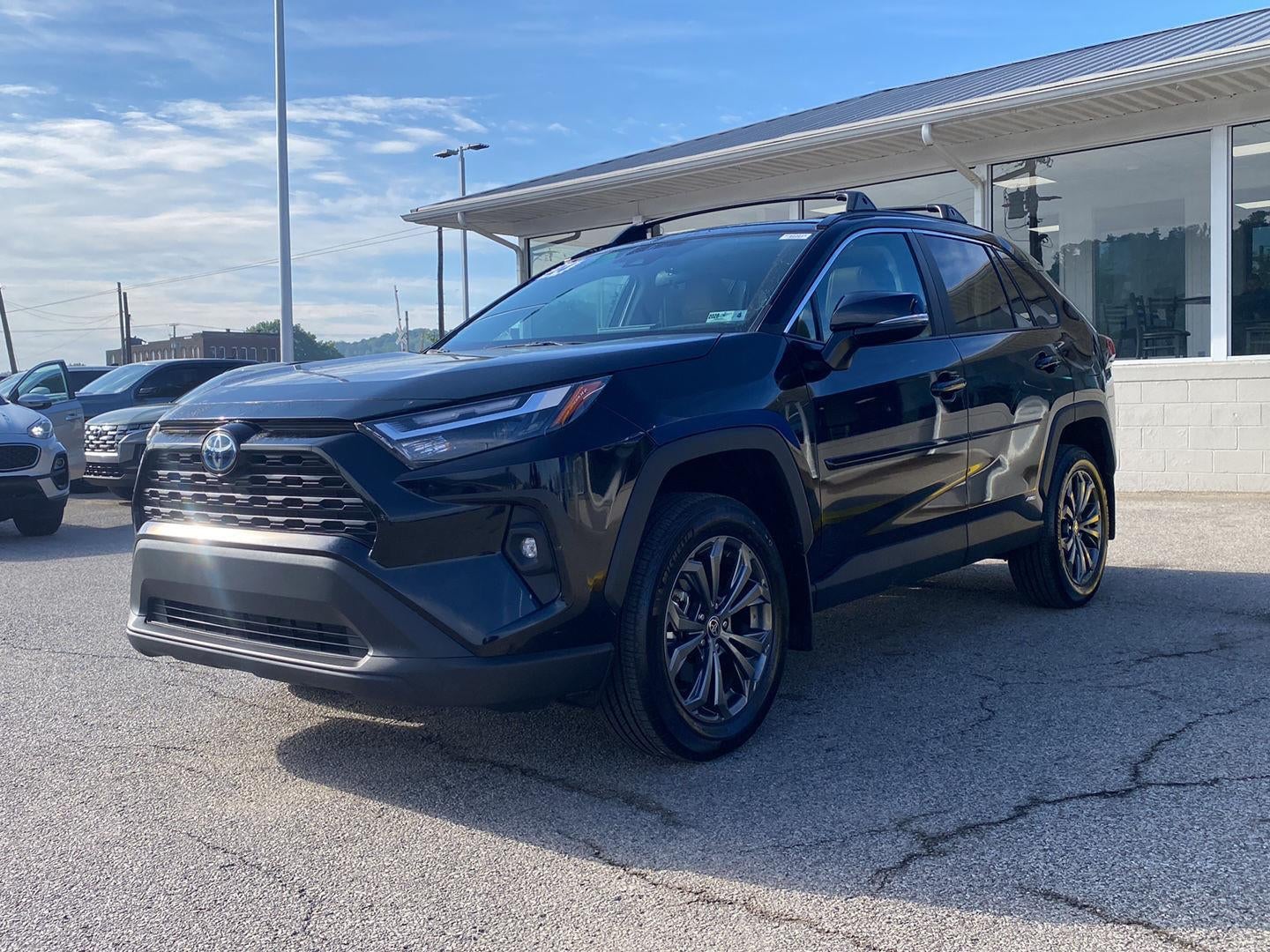 2024 Toyota RAV4 Hybrid XLE Premium