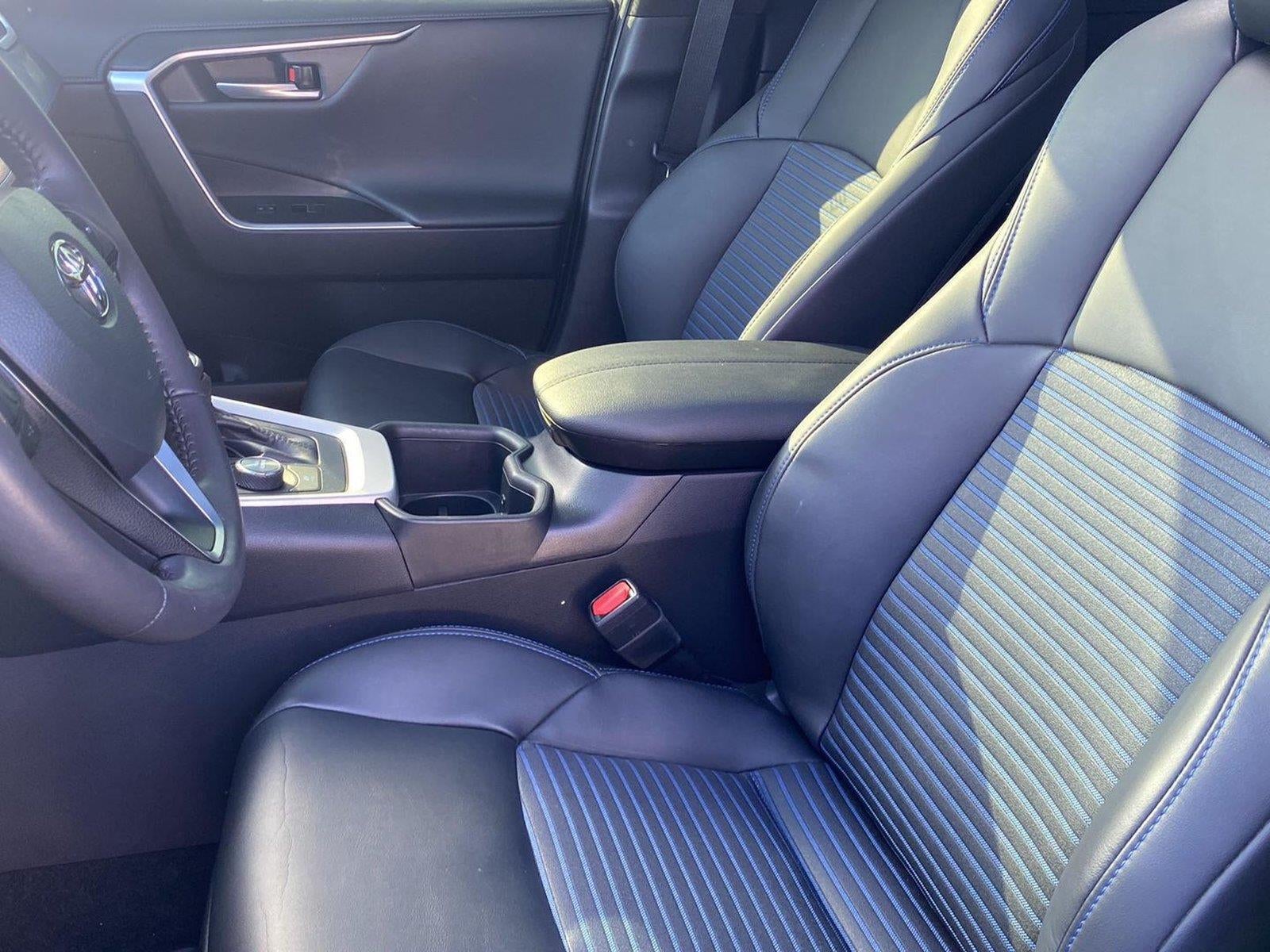 2025 Toyota RAV4 Hybrid XSE